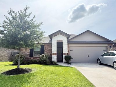 3939 Country Club Dr