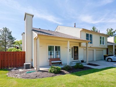 5906 Sawmill Woods Ct