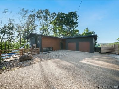 891 Panoramic Dr