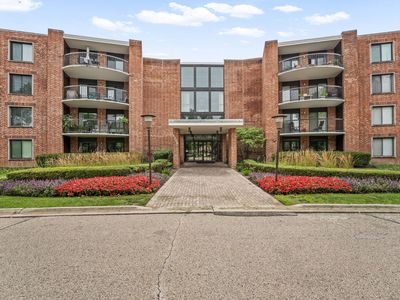1505 E Central Rd Unit 402A