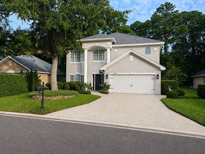 641 Lake Stone Cir