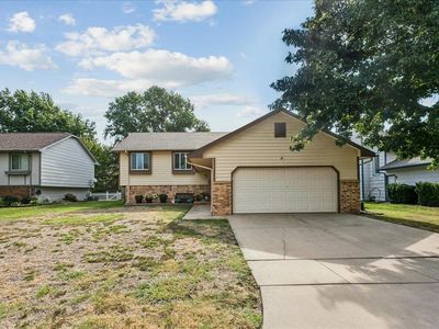 424 N Pine Grove Cir