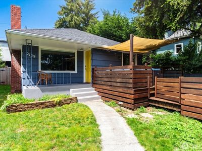 2129 42nd Avenue SW