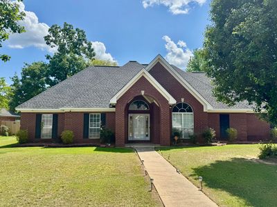185 Acorn Dr