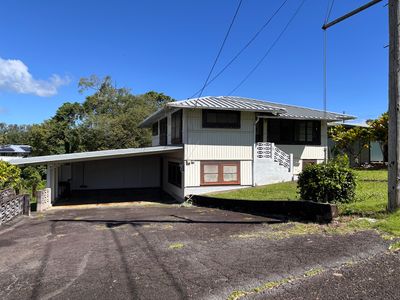 11 Nanea St