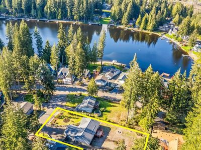 660 E Aycliffe Drive