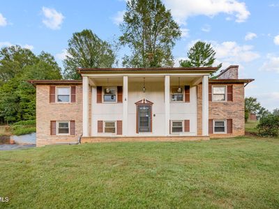 216 Lonewood Dr