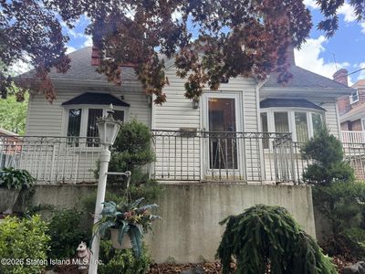 165 Major Ave