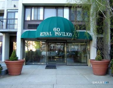 60 Strawberry Hill Avenue #305