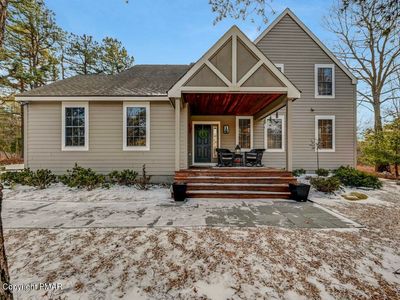 775 Pinecrest Dr