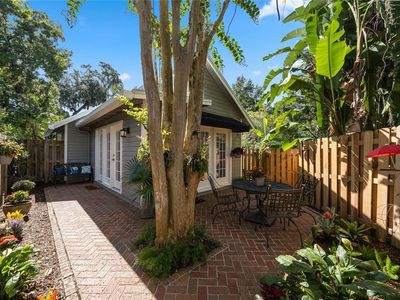 1312 S Pennsylvania Ave #1