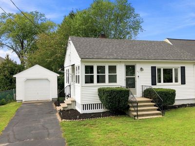 46 Lupine Rd