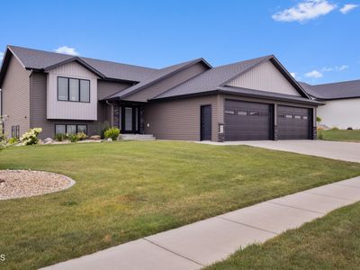 613 E Lasalle Dr
