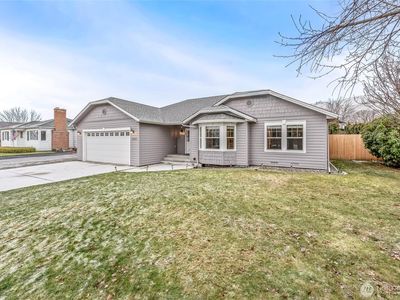 1503 Castlerock Avenue