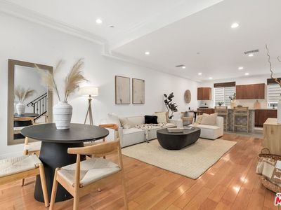 2470 S Centinela Ave APT 2