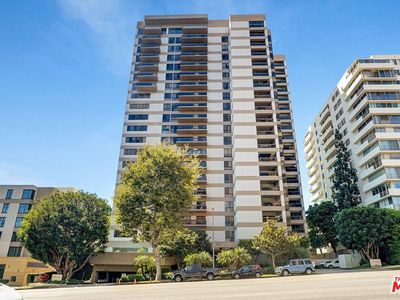 10445 Wilshire Blvd APT 504