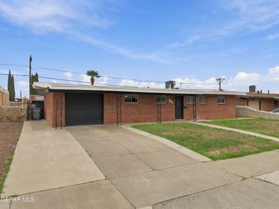 5217 Harlan Dr