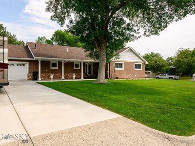 1903 Forest Park Dr