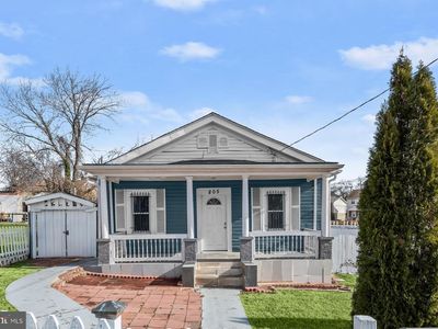 805 Eastern Ave