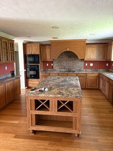 121 Hideaway Rd