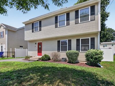 40 Bissell Ave