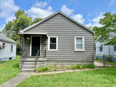 1040 Covert Ave