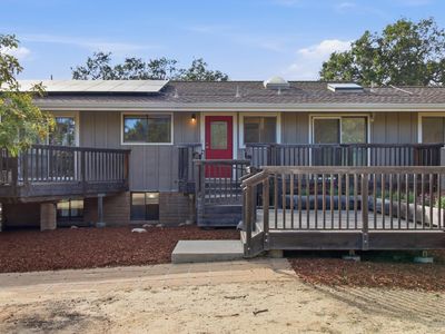 18 Middle Canyon Way #B