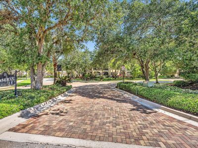 7531 Old Thyme Court