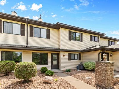 5445 Orleans Ln N APT 7