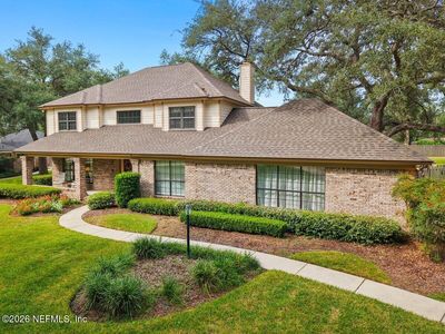 612 CHIVAS Court