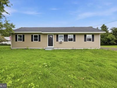 22403 Zoar Rd