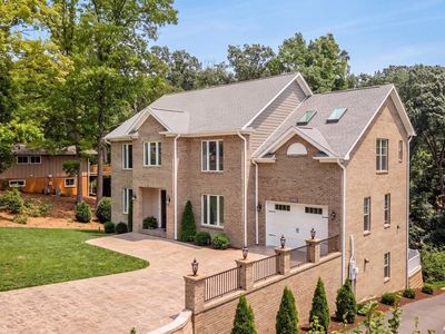 1176 Nelson Dr