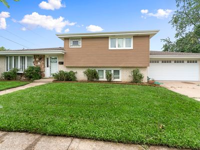 8830 W Lotus Dr