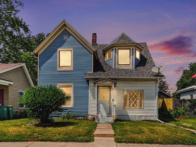 138 W Broadway St