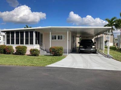 280 Valencia Dr
