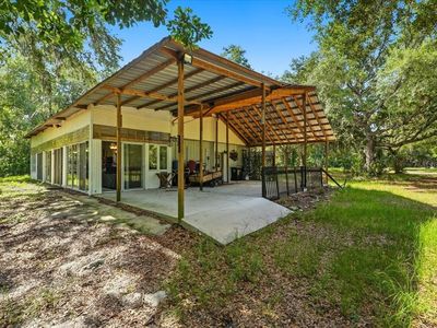 1425 Pioneer Dr