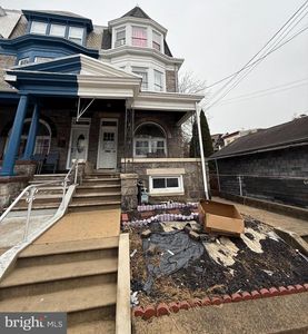 Property at 911 N Front St, Reading, PA