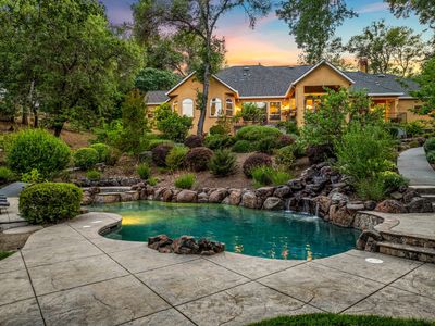 2611 Golden Fawn Trl