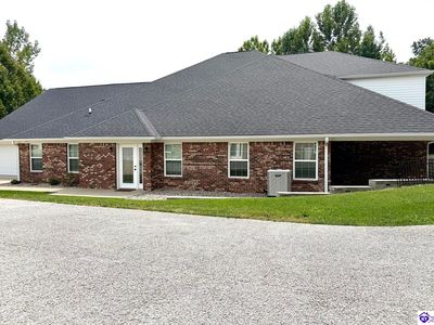 116 Legacy Ct #B