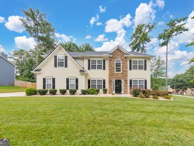221 Courtland Oaks Dr SW