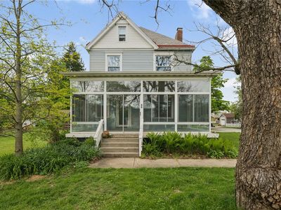 46 Elwyn Ave