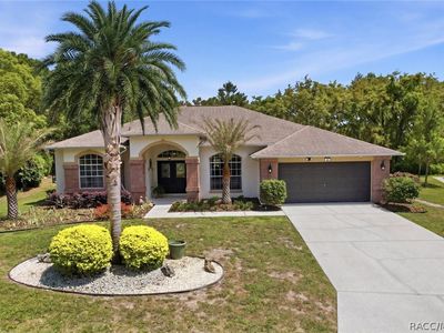 16 Calendula Ct E