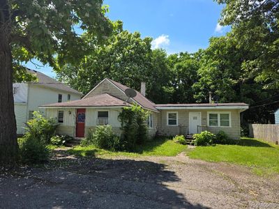 639 Heights Rd