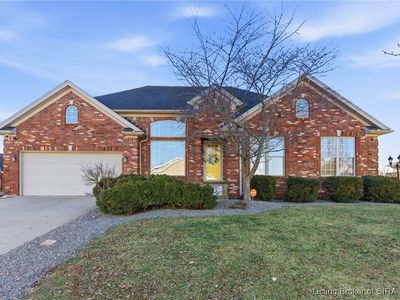 11901 Columbus Parkway