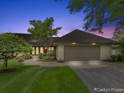 3482 Charlevoix Dr SE