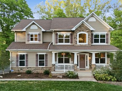 1199 Honeysuckle Way