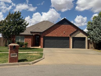 2425 Pumpkin Ln
