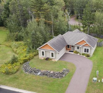 1405 Harbor Hills Dr