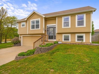 101 Bridgeport Dr