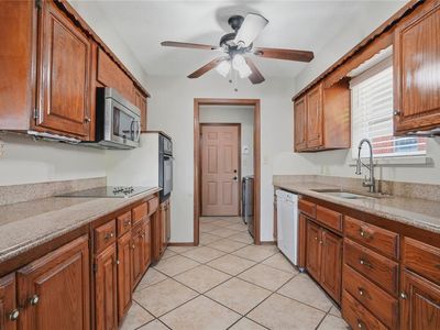 413 SW 64th St